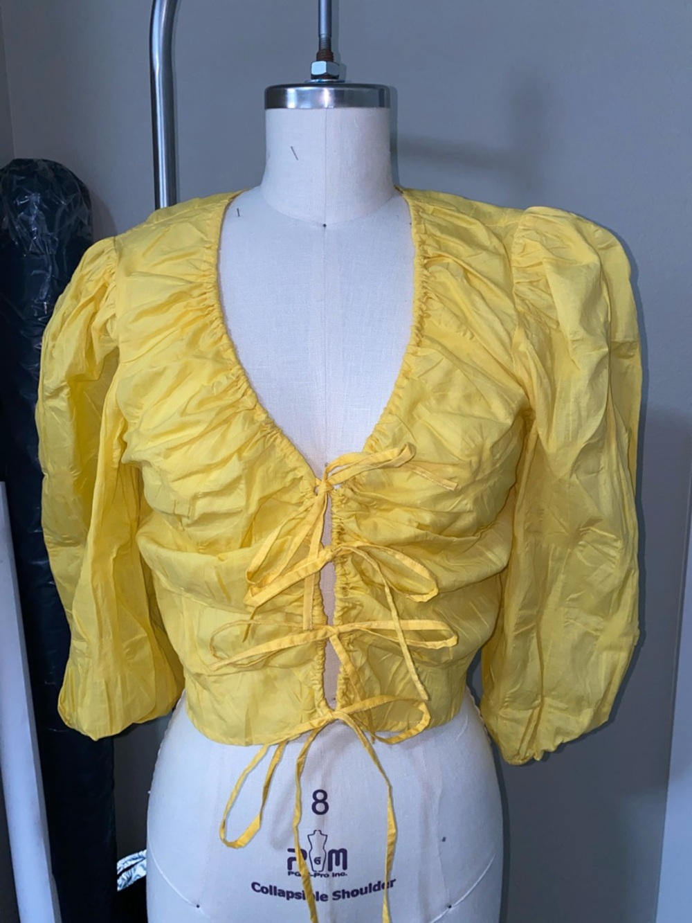 L'Academie Yellow Ruched Tie-Front Puff Sleeve Crop Top